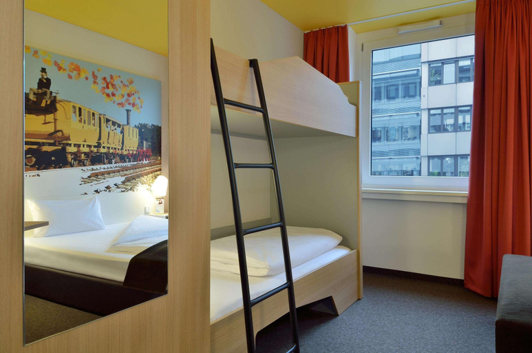 Bedroom 2, B&B Hotel Nürnberg-Hbf, Nürnberg