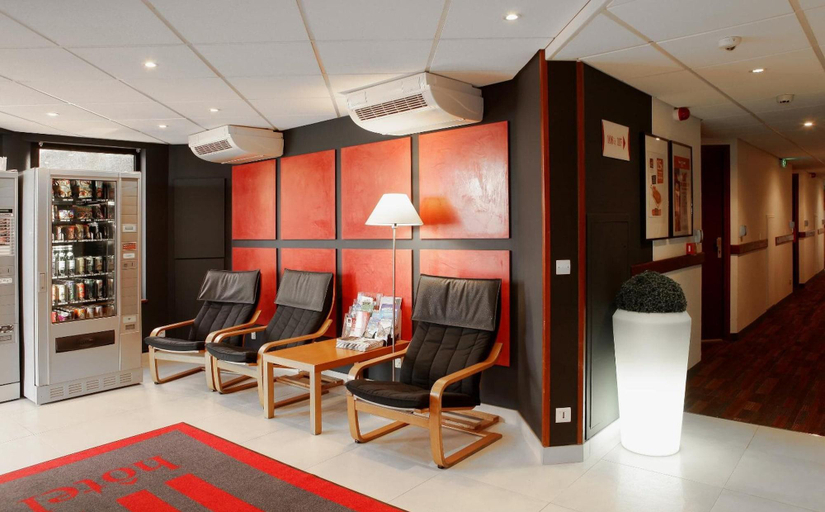 Public Area 2, In Hôtel, Meurthe-et-Moselle