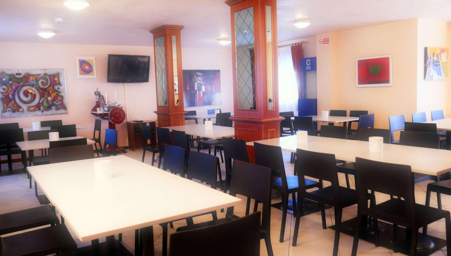 Food & Drinks 5, Hotel Vajont, Pordenone