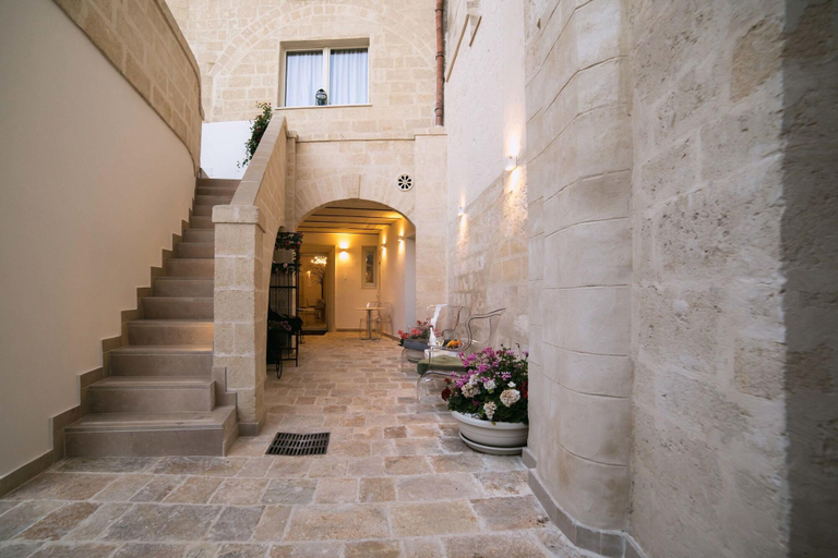 Public Area 5, Albergo del Sedile, Matera
