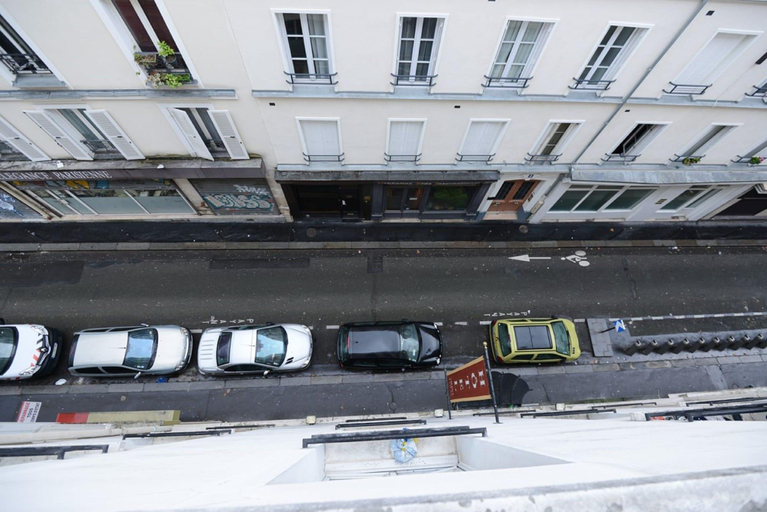 Others 5, HÃ´tel du MontLouis, Paris