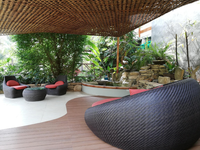 Public Area 4, Golden Palm Resort, Panglao