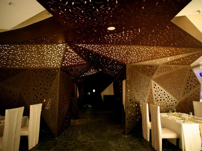 Food & Drinks 5, Park Prime Kolkata, Kolkata