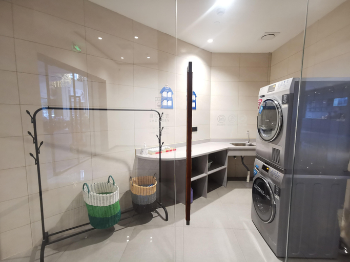 Bathroom, Hanting Hotel (Ningbo Chisport Outlets), Ningbo