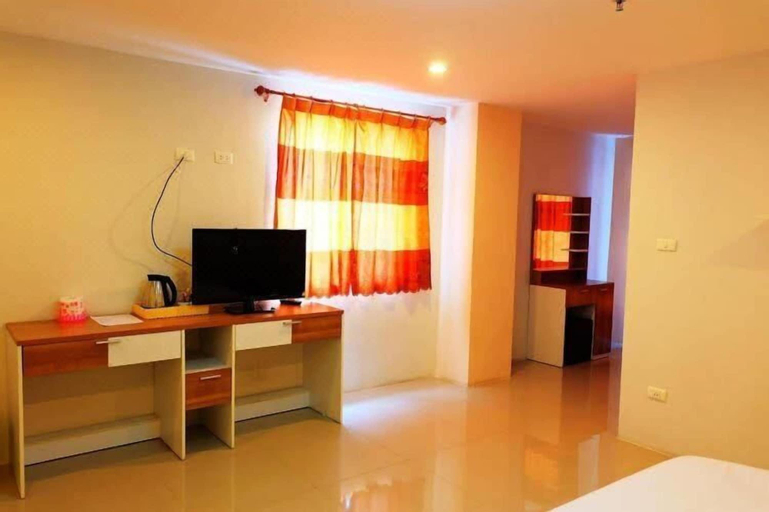 Bedroom 23