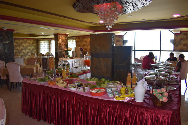 Food & Drinks 5, One to One Hotel, Al Khobar