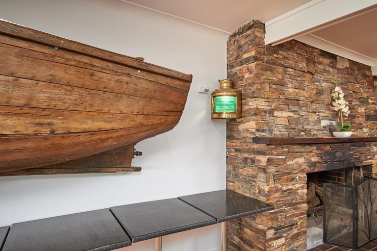 Public Area 2, Australian Homestead, Wagga Wagga - Pt A