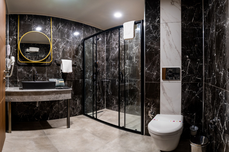 Bathroom 4, Allia Termal Otel, Edremit
