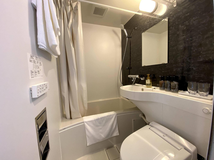 Bathroom 5, THE Celecton Abeno-matsubara Ekimae, Matsubara