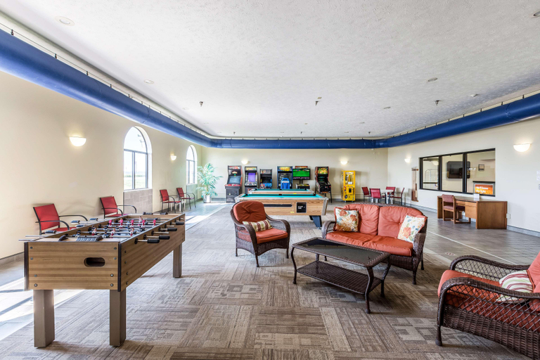 Public Area 2, Motel 6 Percival, IA, Fremont