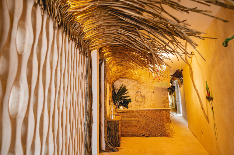 Public Area 3, Straw Hat Tulum, Cozumel