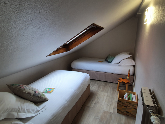Bedroom 6