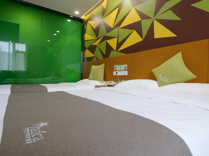 Bedroom 21