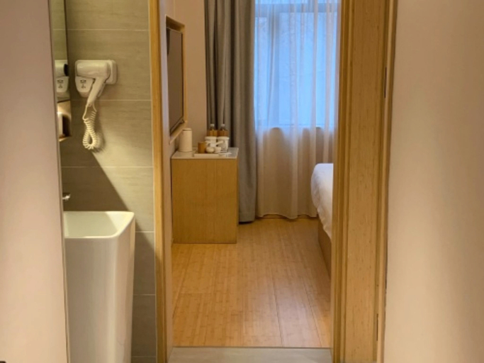 Bedroom 4, Ji Hotel (Xiamen Jimei Xuecun), Xiamen