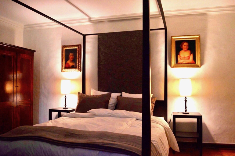 Bedroom 3, Château de Mathod, Jura-North Vaudois