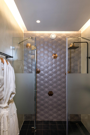 Bathroom 4, Marvarit Suites, South Aegean