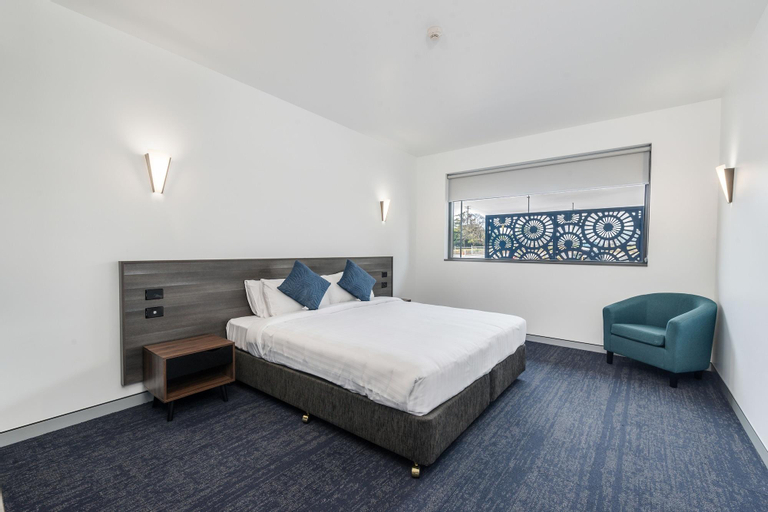 Bedroom 24