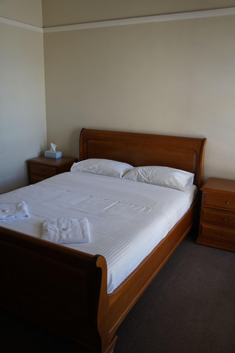 Bedroom 22