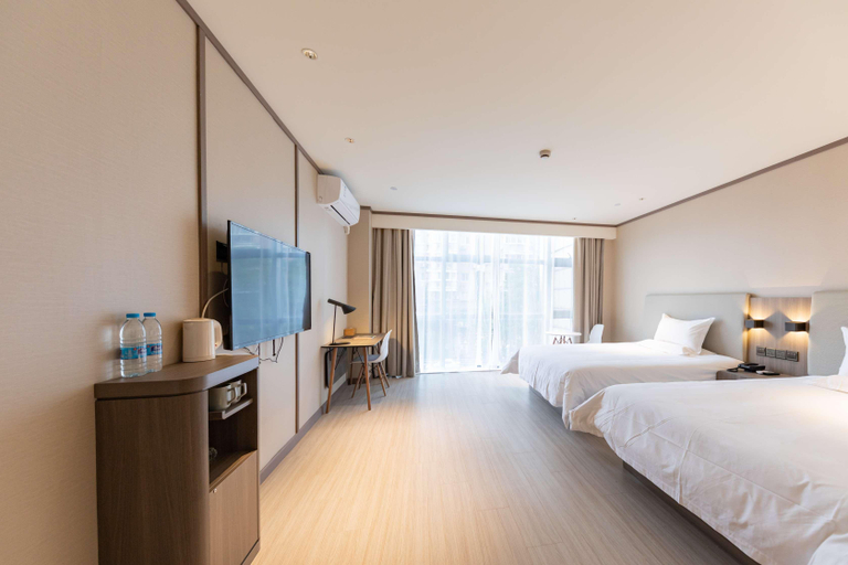 Bedroom 3, Hanting Hotel (Shanghai Xiaonanmen Metro Station), Shanghai