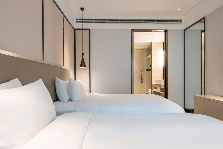 Bedroom 14