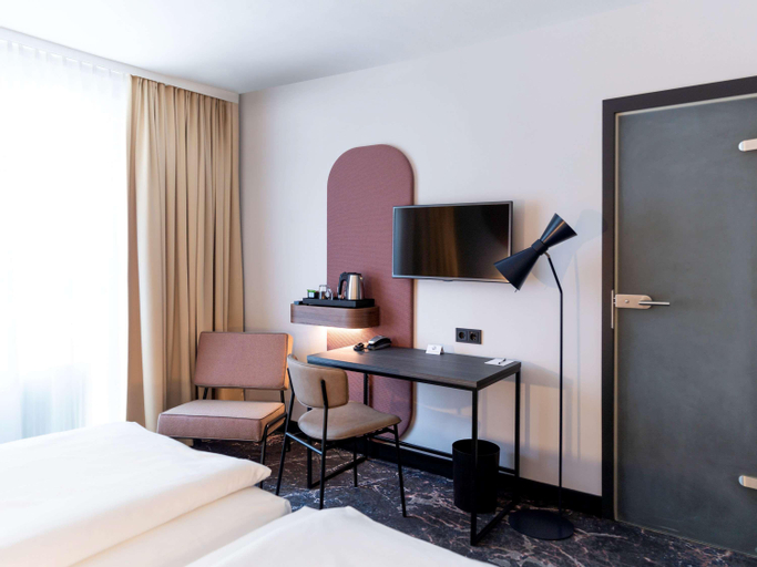 Bedroom 14