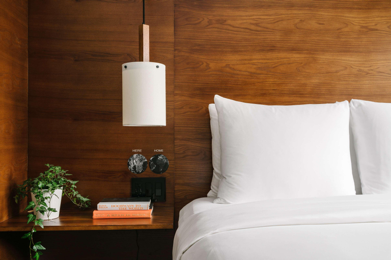 Bedroom 28