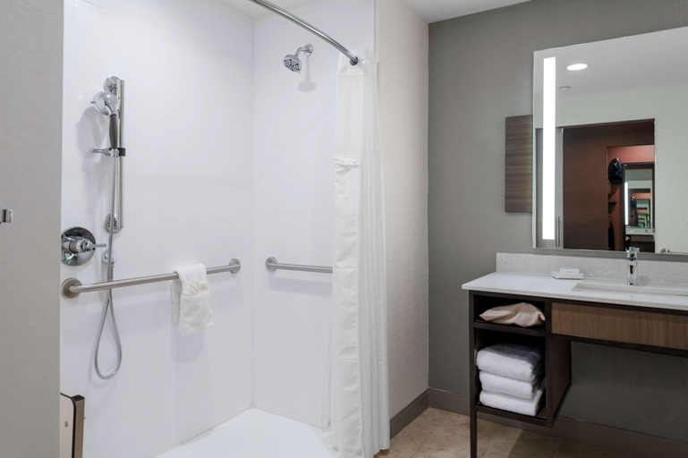 Bathroom 5, Hilton Garden Inn Chandler Downtown, Maricopa