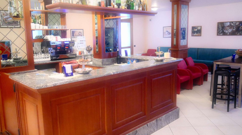 Public Area 3, Hotel Vajont, Pordenone