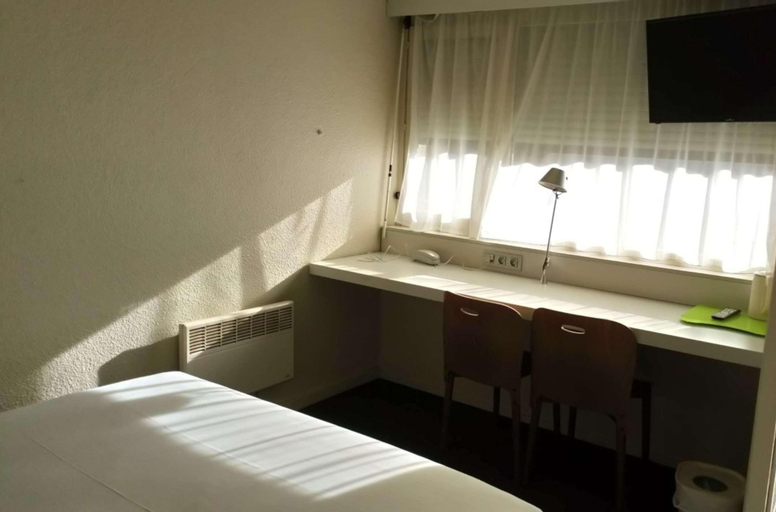 Bedroom 11