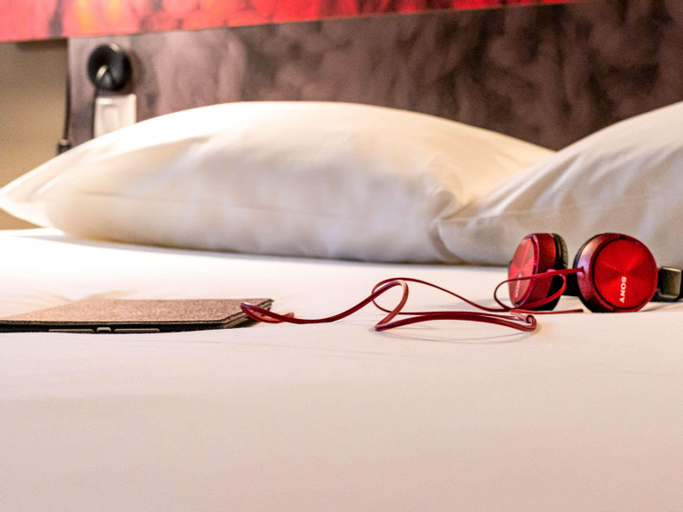 Bedroom 9