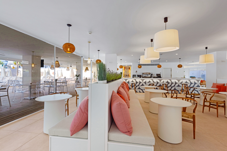 Food & Drinks 4, Palmanova Beach Apartments by TRH, Baleares