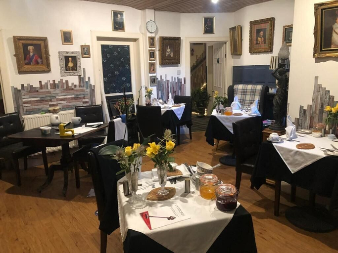Food & Drinks 4, East Claremont Guest House, Edinburgh
