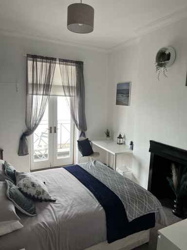 Bedroom 3, The Sandgate Hotel, Kent