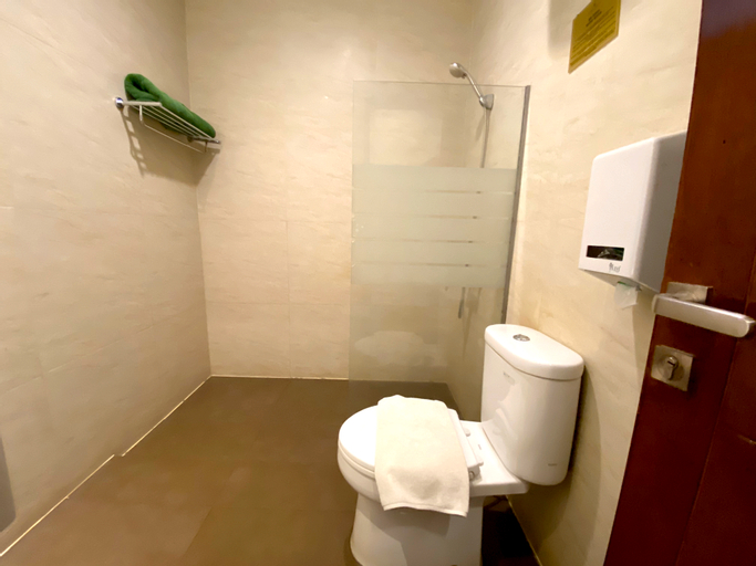 Bathroom 2