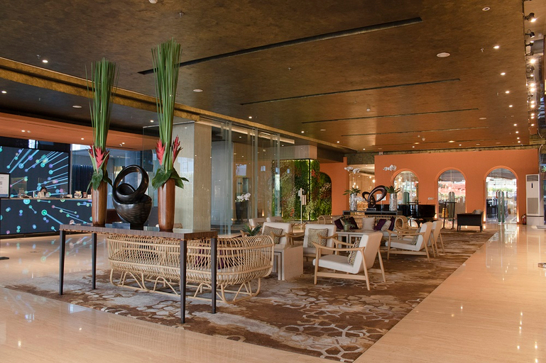 ARTOTEL Suites Bianti Yogyakarta - Food & Drinks