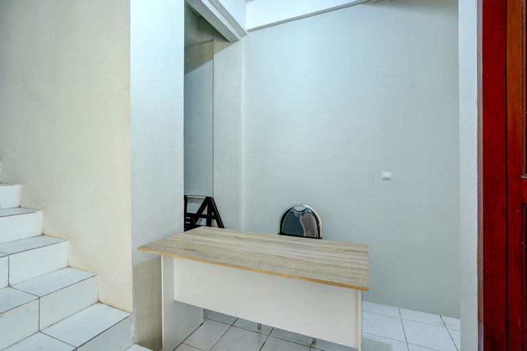 Others 5, OYO 90154 Anugrah Rr Syariah, Surabaya