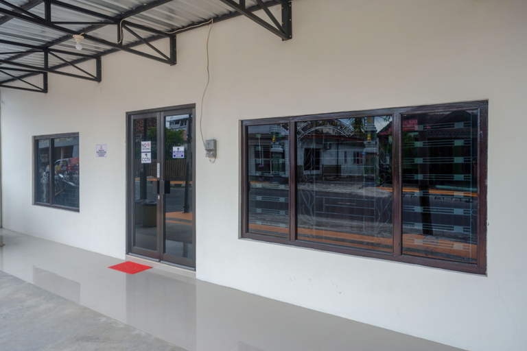 Others 5, RedDoorz Syariah near RS Soeradji Pemuda Klaten, Klaten