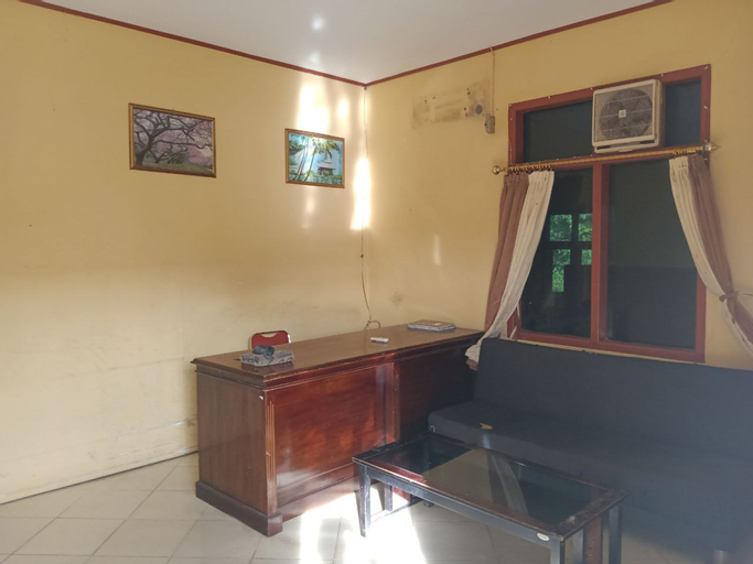 Public Area, RedDoorz @ Puncak Tahura Hotel Bengkulu Tengah, North Bengkulu
