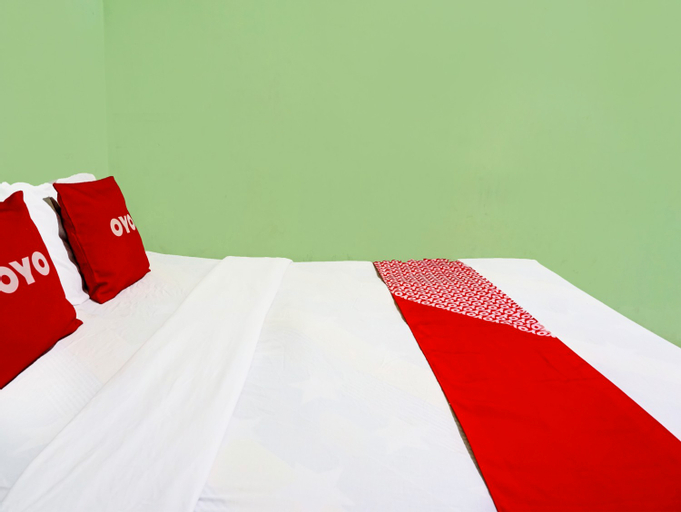 Bedroom 4, OYO 91683 Wijaya Kusuma Homestay, Kediri
