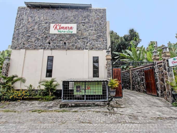 Exterior & Views 2, Capital O 91696 Kimara Homestay & Resto, Lombok