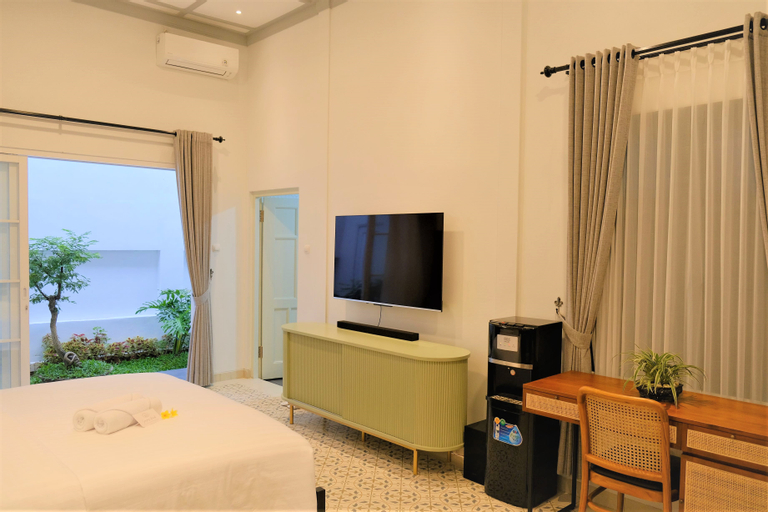 Bedroom 28