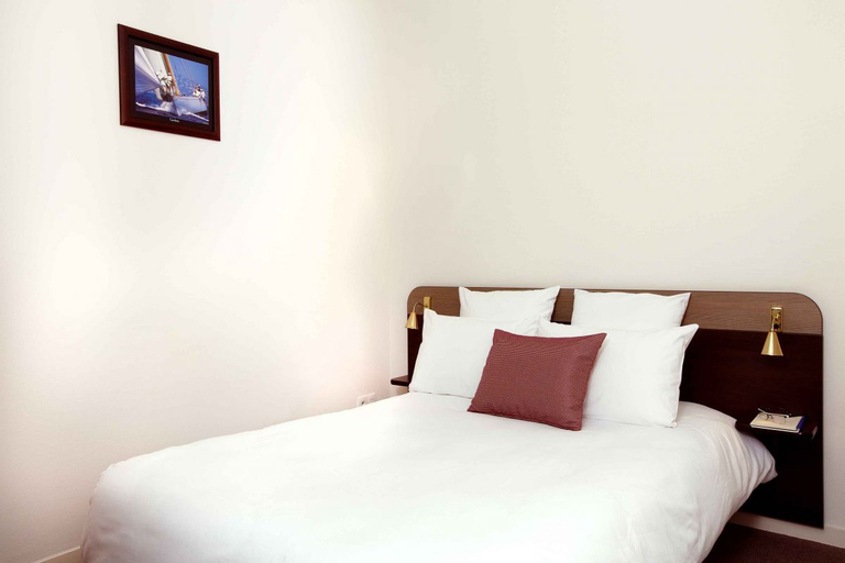 Bedroom 16
