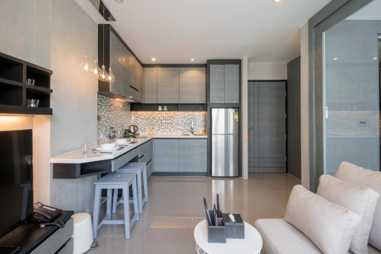 Dining Room 18