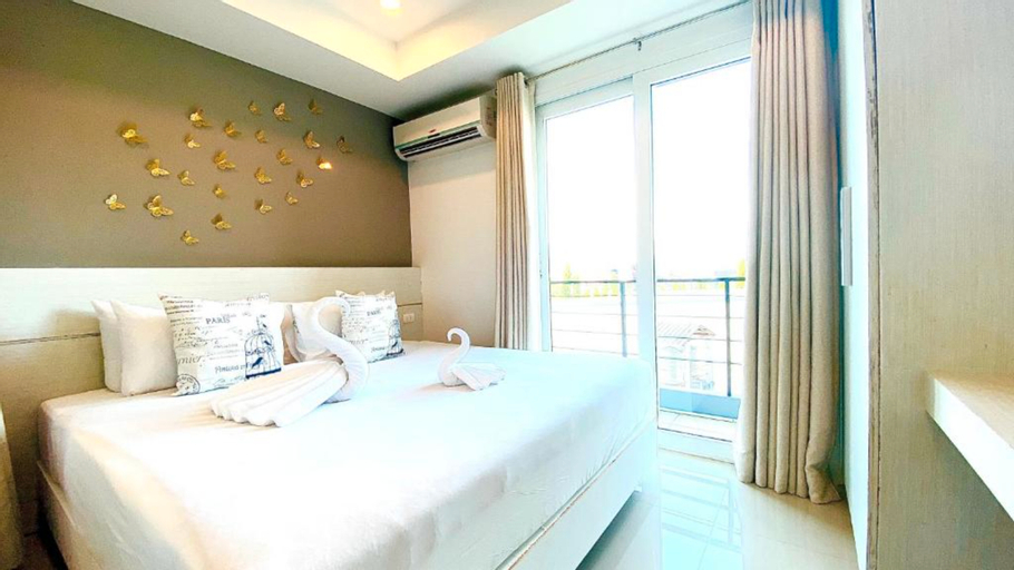 Bedroom 24