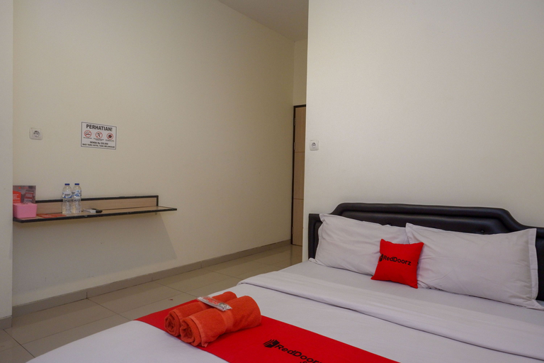 bedroom 14