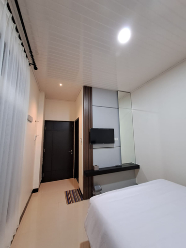Bedroom 5, Kenz Hotel Purwokerto, Banyumas