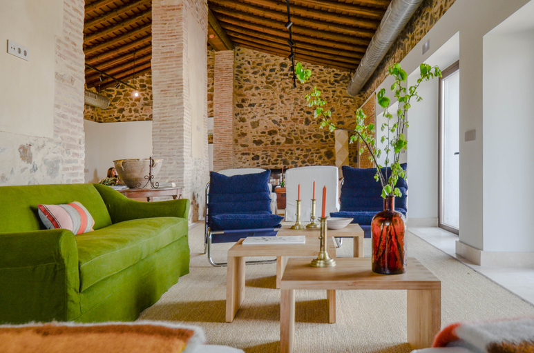 Public Area 4, La Dehesa de Don Pedro, Badajoz