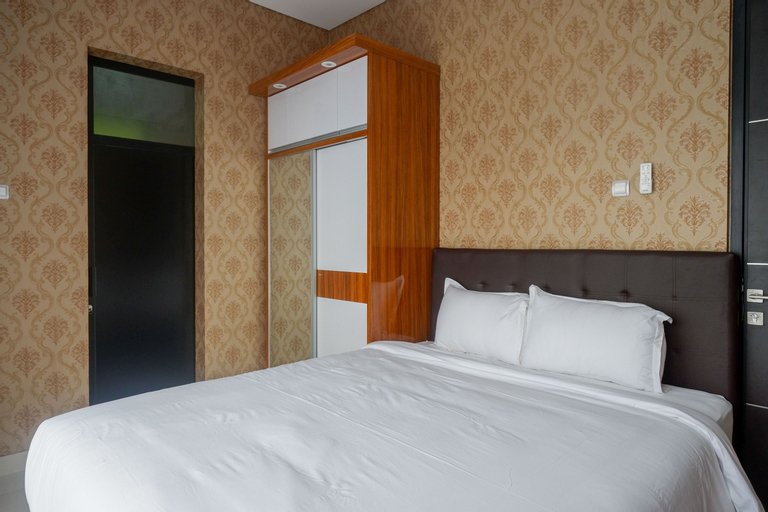 The Lavana Greenkhaza Villa Jogja - Tap to explore photos