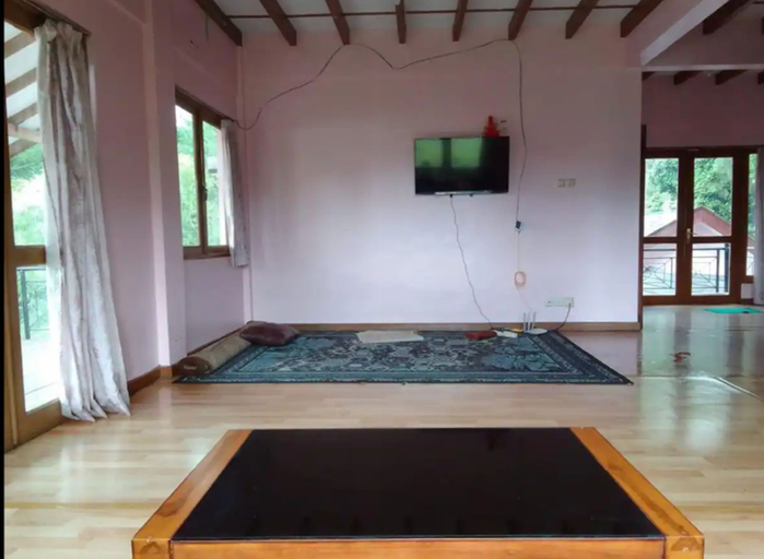 Others 2, Vila Istana Bunga Blok O11 - Bandung, Bandung