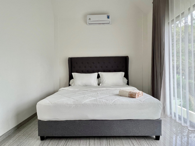 Bedroom 15